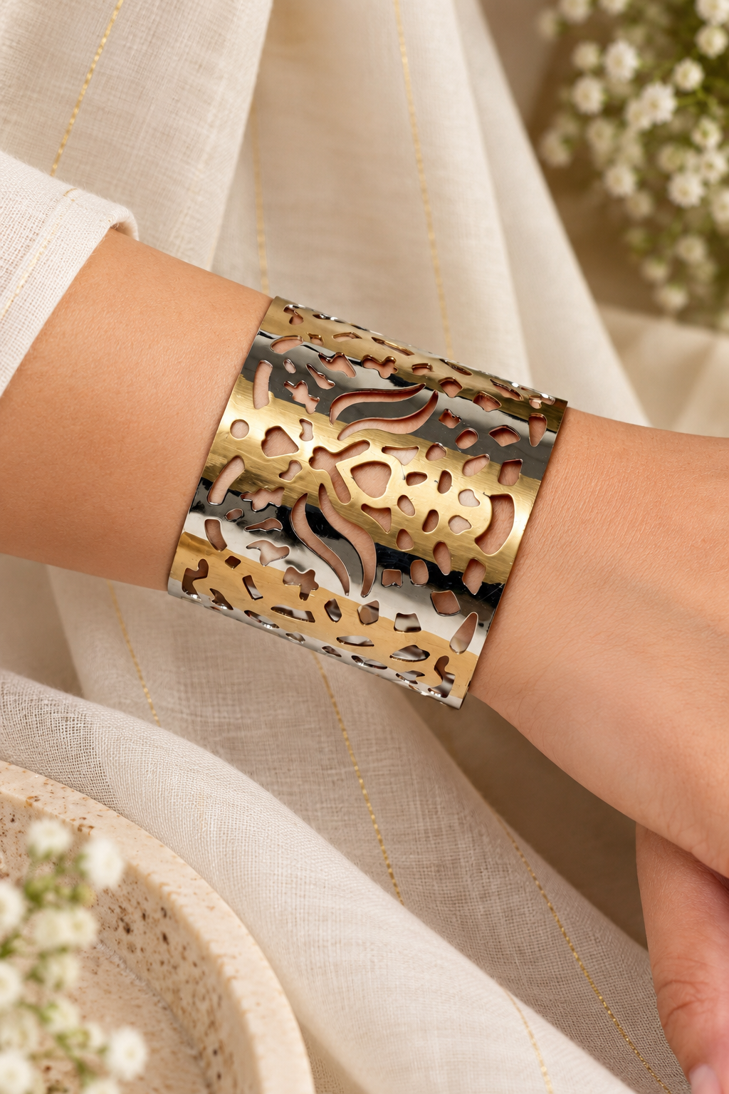 Mughal Bloom Dual Tone Kada