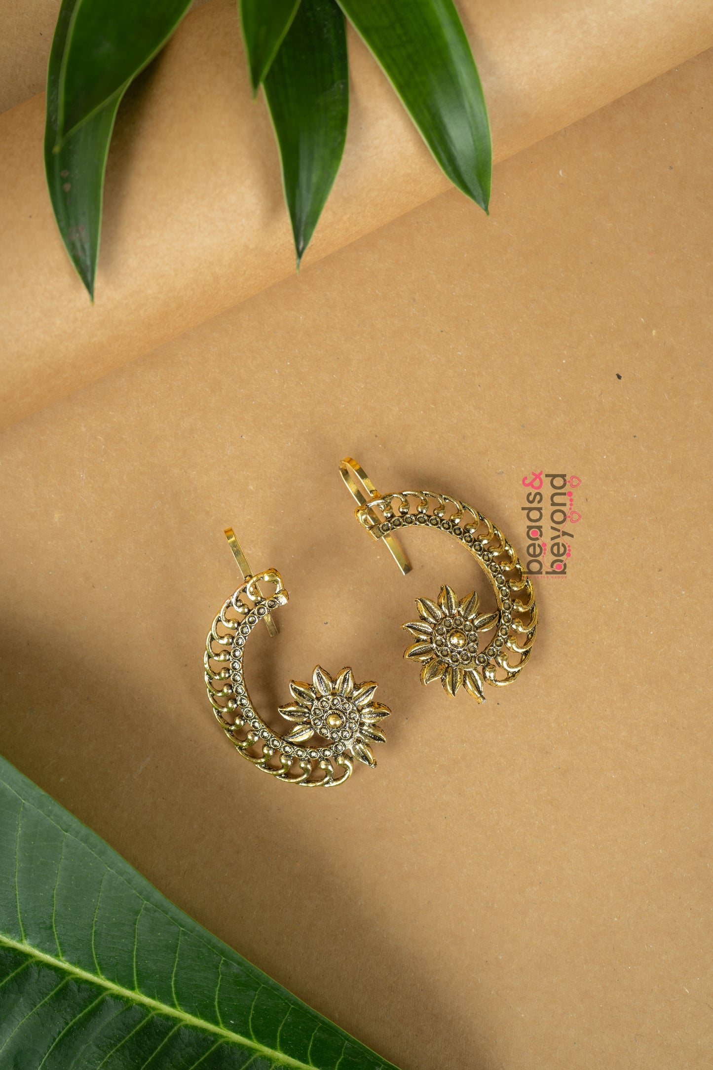 Sun Phool Earcuff Earrings