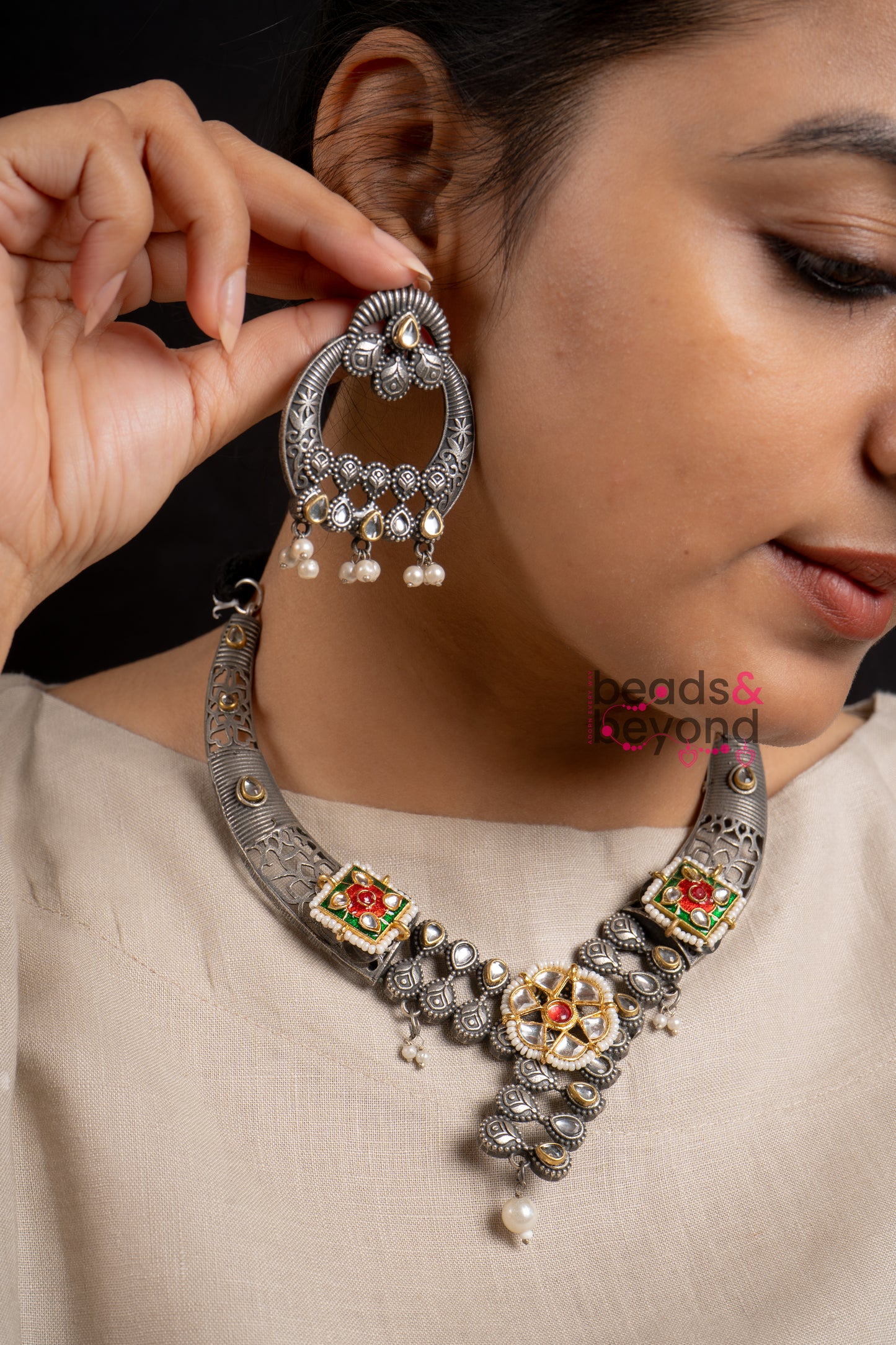 Bahar Choker Necklace