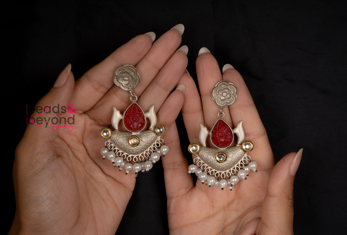 Hanat Earring