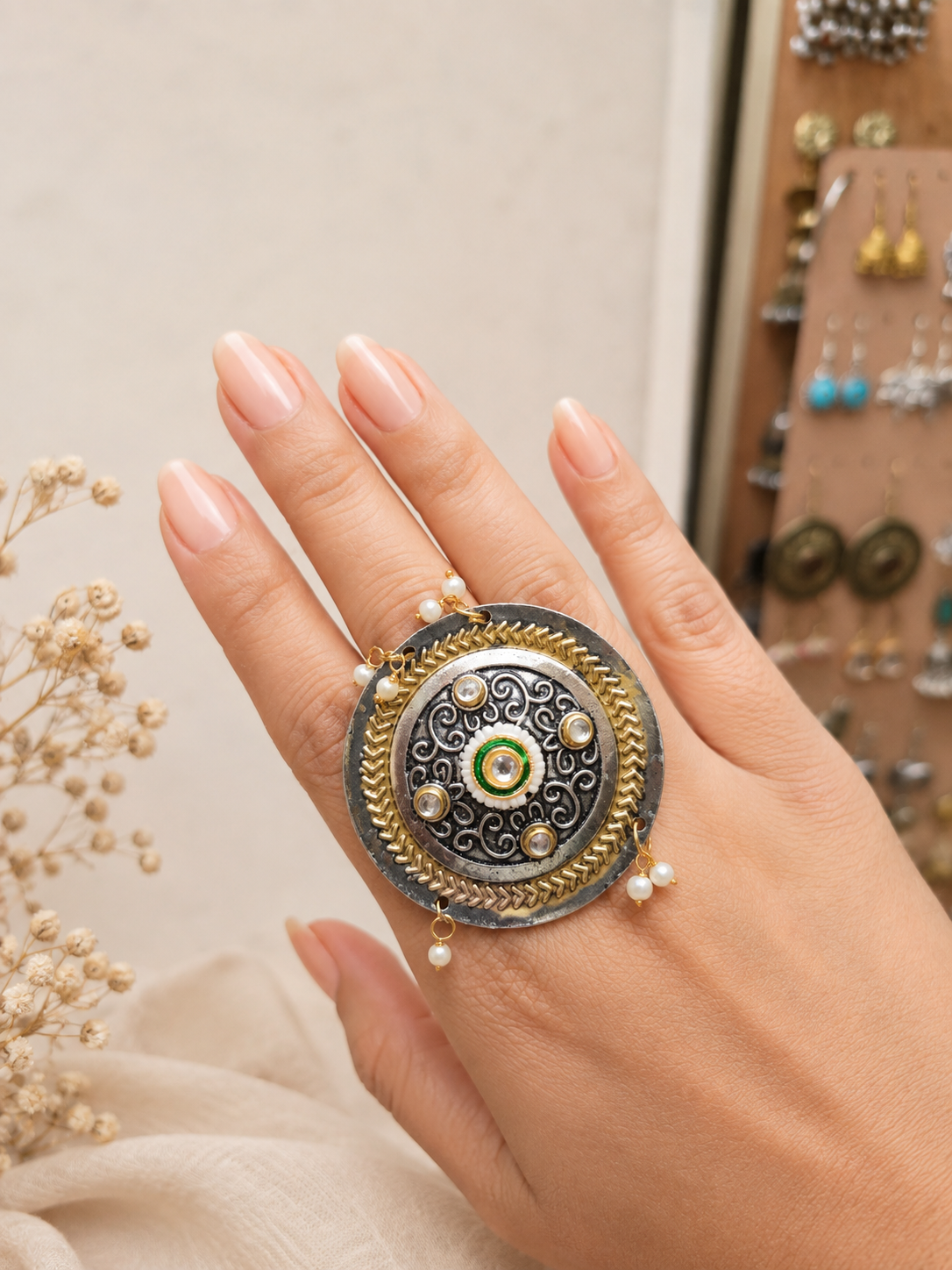 Eila Ring