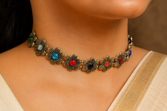 Sunhere Phool Choker Necklace