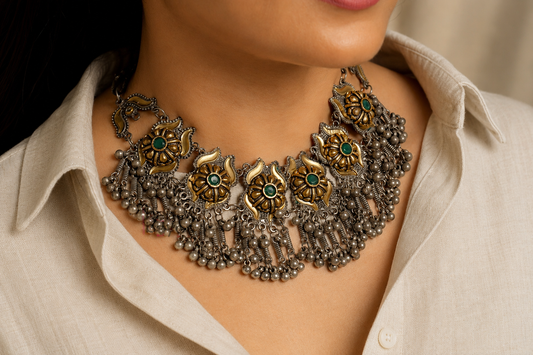 Zinaya Choker Necklace