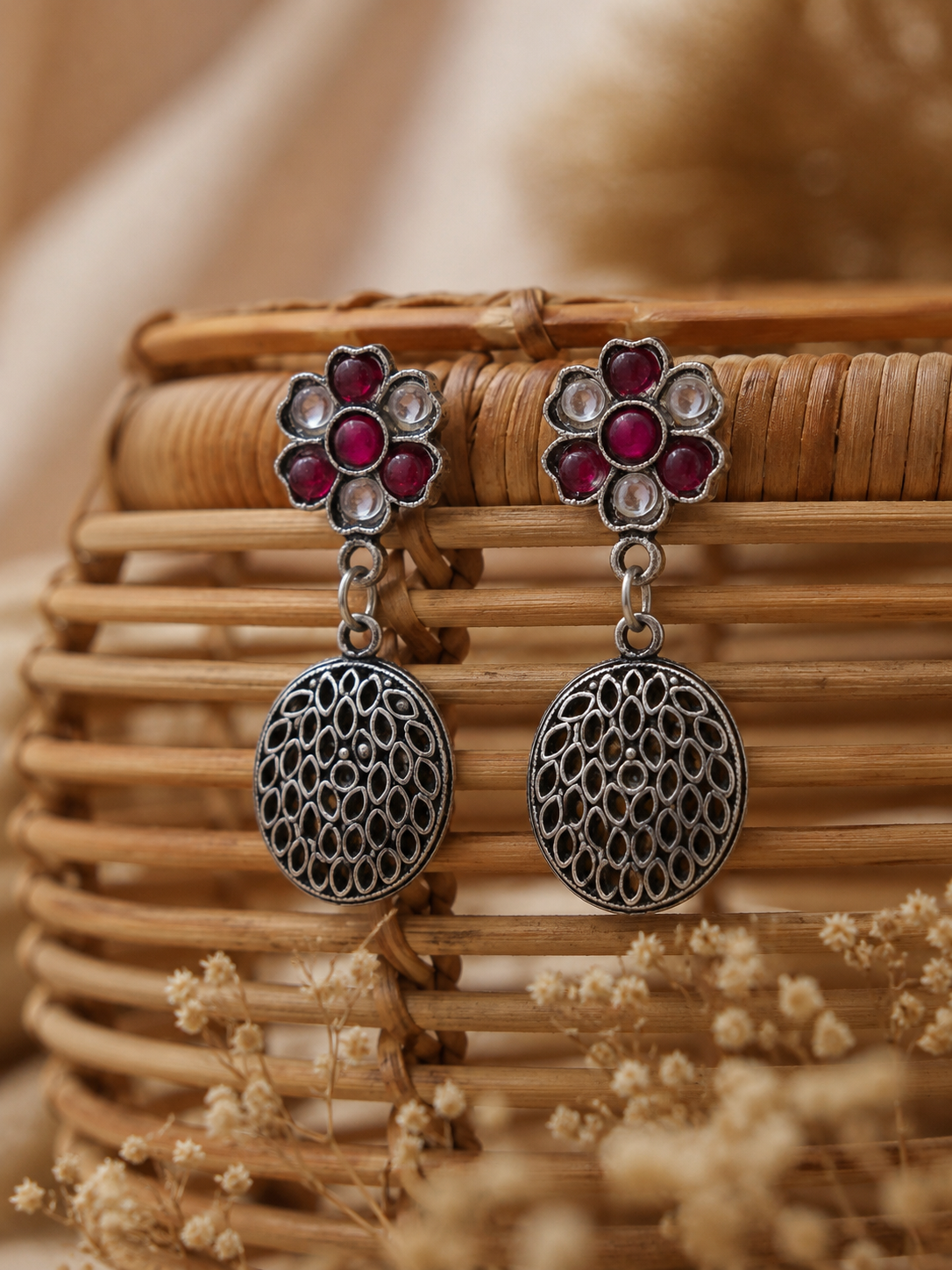 Darat Earrings