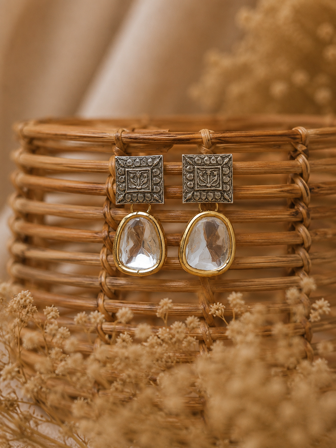 Hiyant Earring