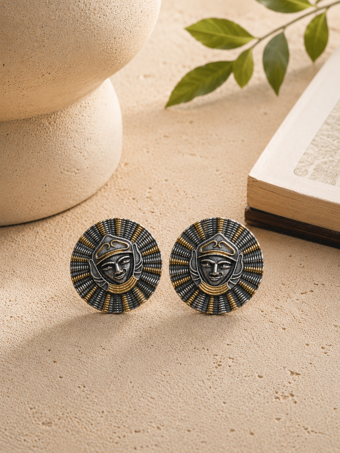 Devi Mukh Earstuds
