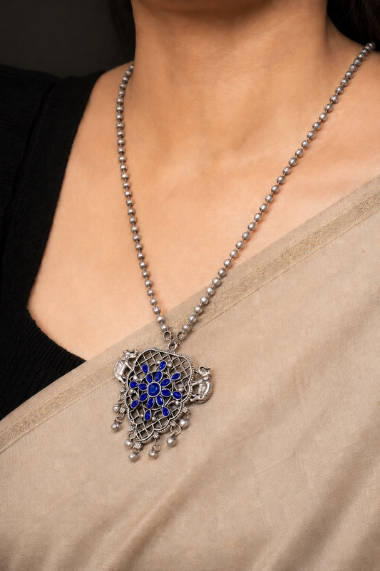 Asmita Pendant Necklace
