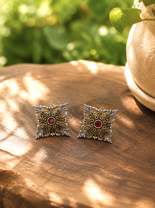 Maghi Earrings