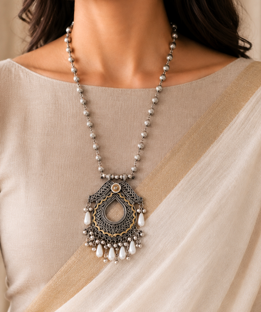 Sundari Necklace