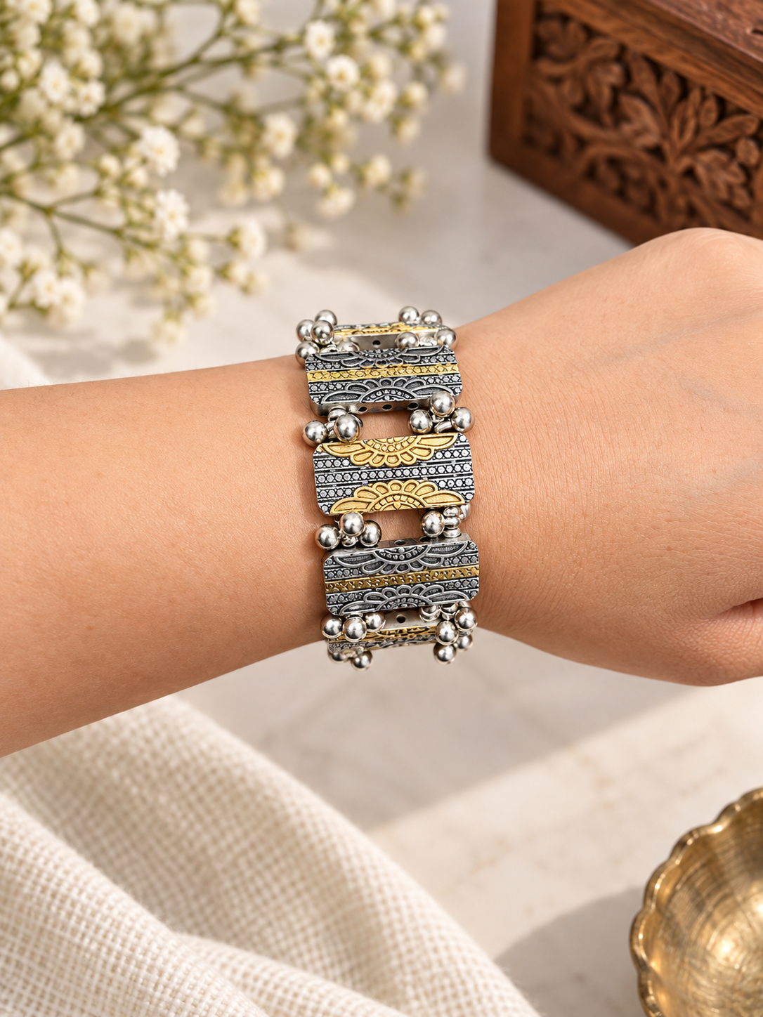 Mehfil Dual Tone Kada