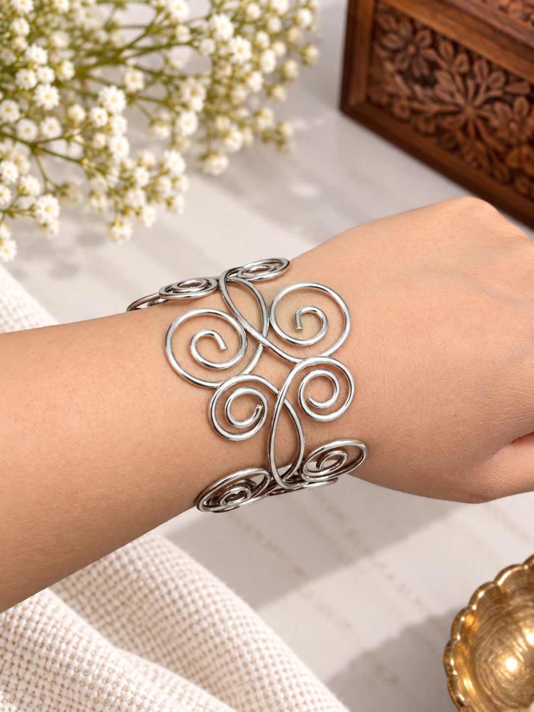Revaa Spiral Kada