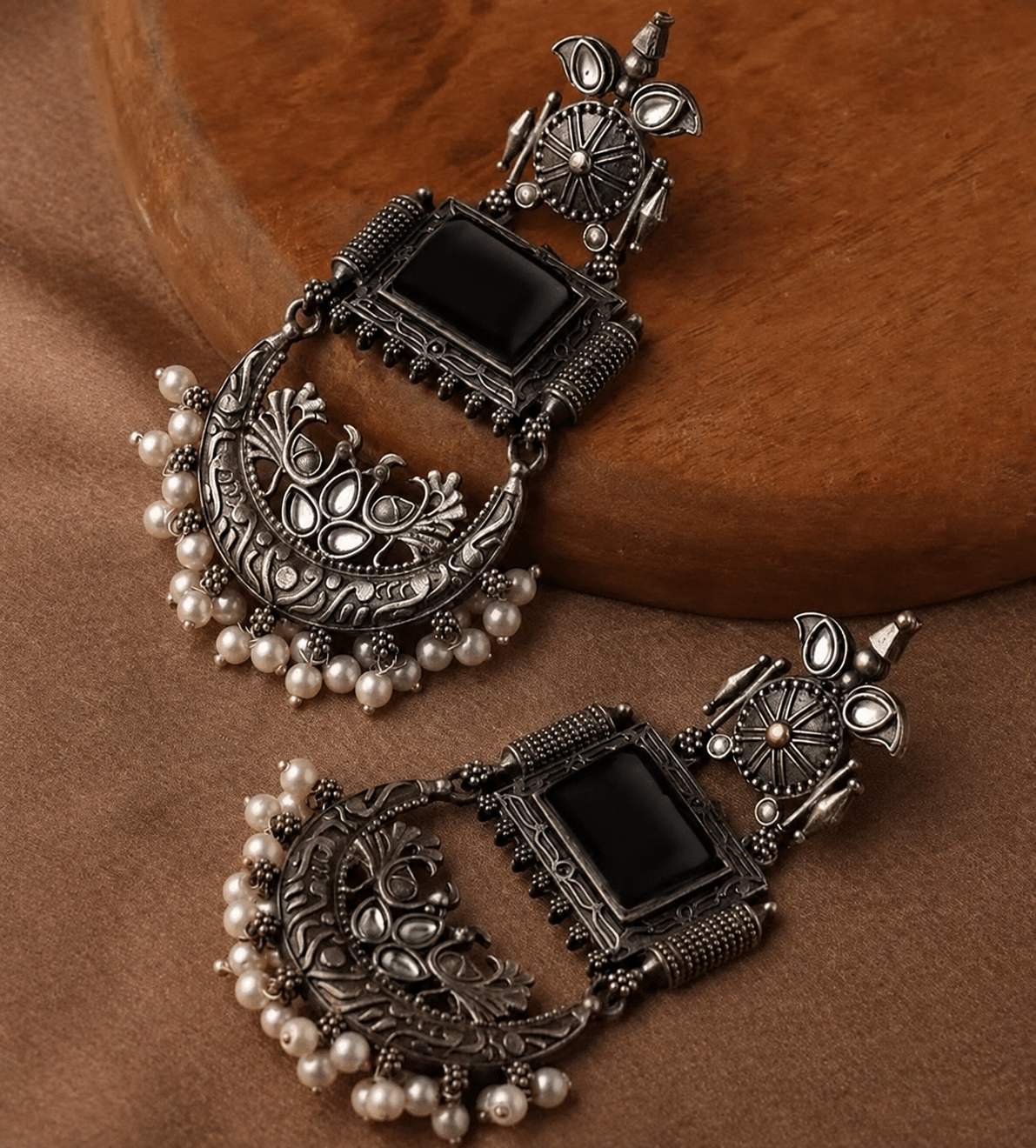Rosette Pearl Drops Earrings - 2 color