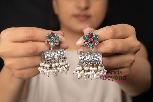 Hayati Jhumka Earring