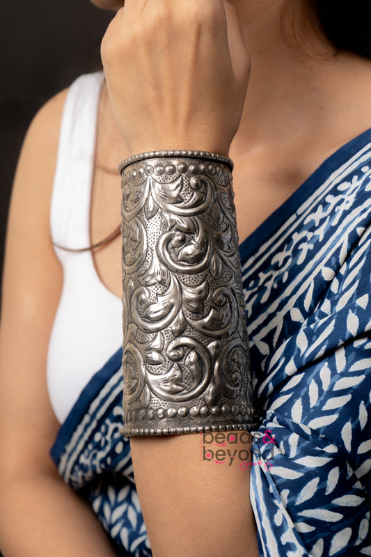 Bhagaan Handcuff
