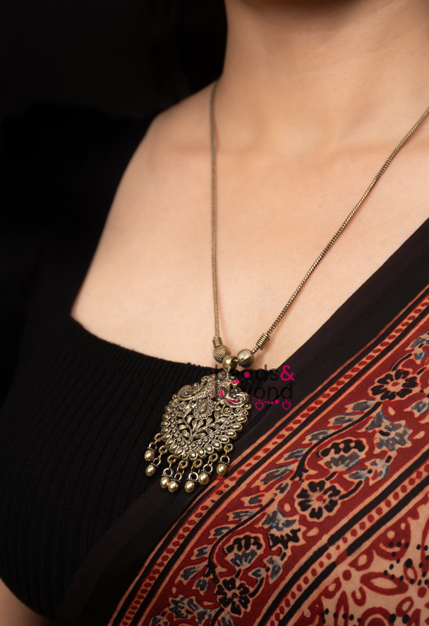 Charvi Pendant Necklace