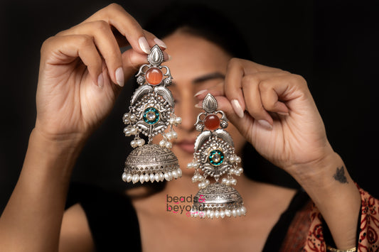 Nirvi Earring