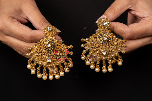 Mihika Earring