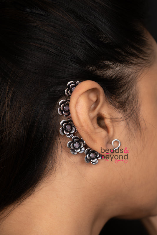 Aavani Earcuff Earrings