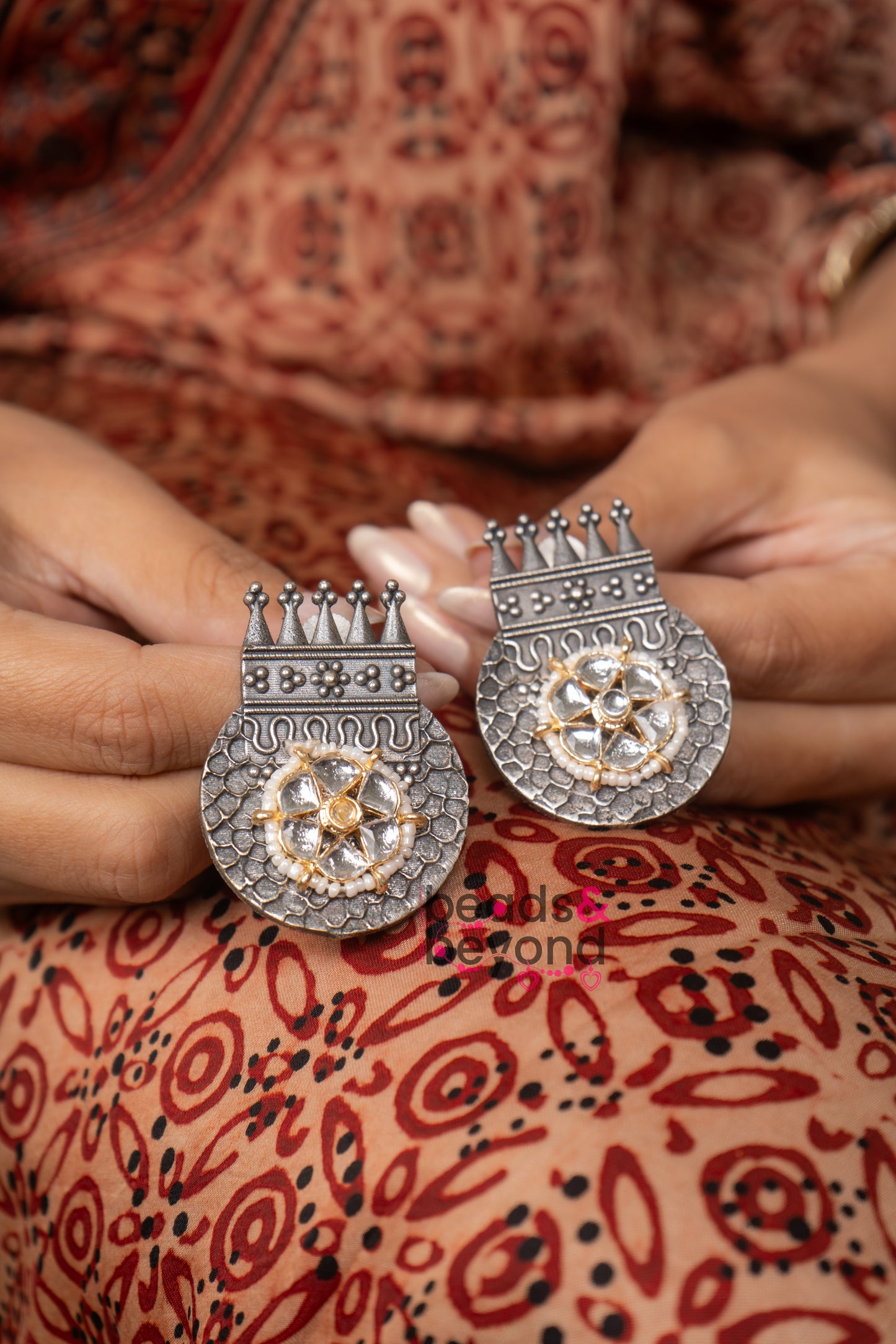 Heena Earring