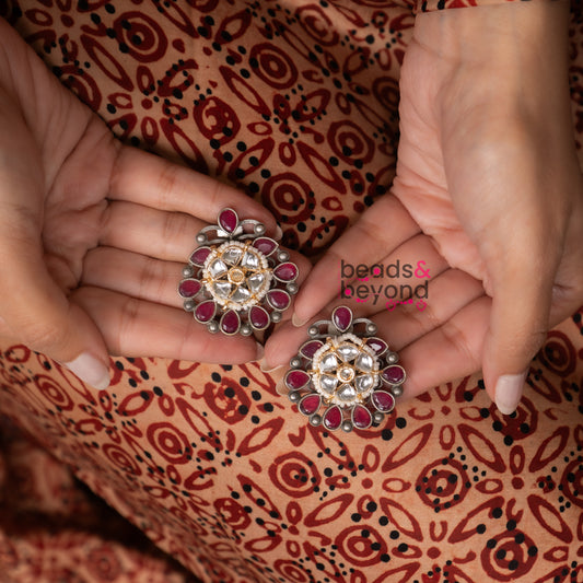 Eknoor Earring