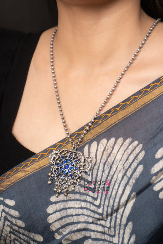 Asmita Pendant Necklace