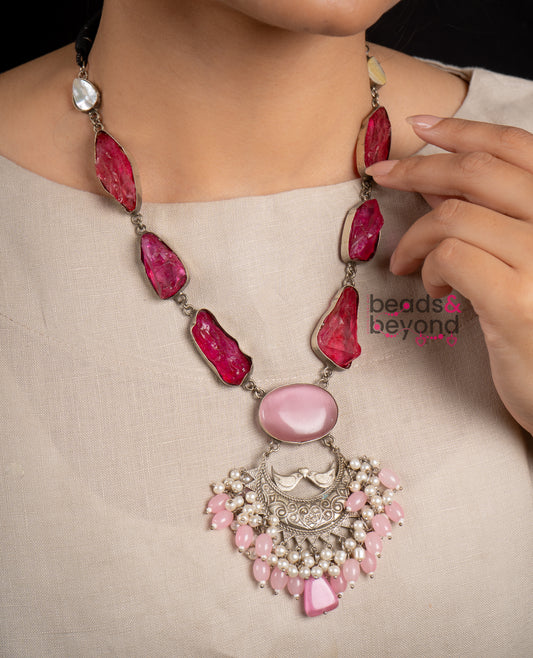 Blush Aagate Stone Necklace