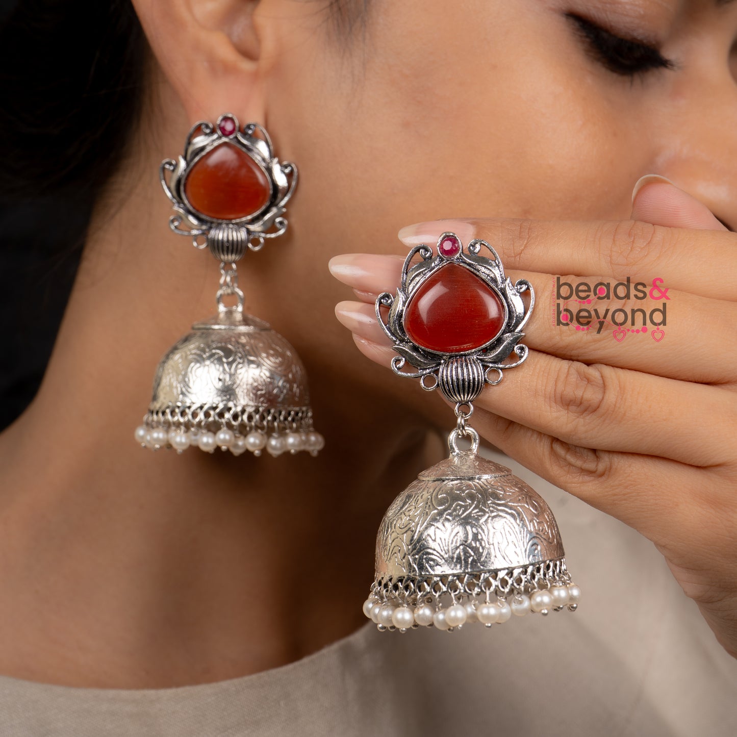 Amoga Jhumka