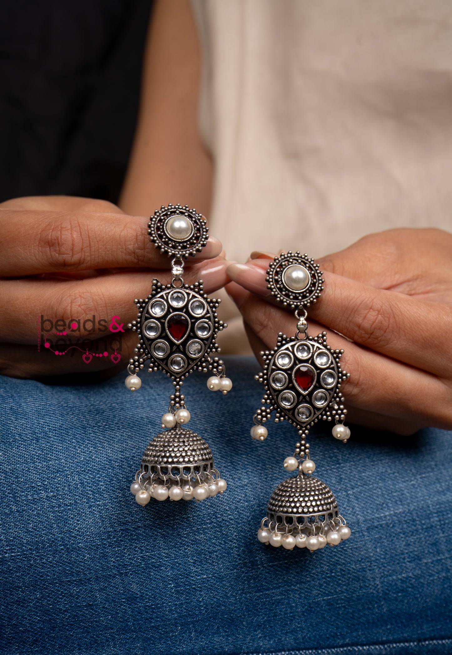 Lavyana Earring