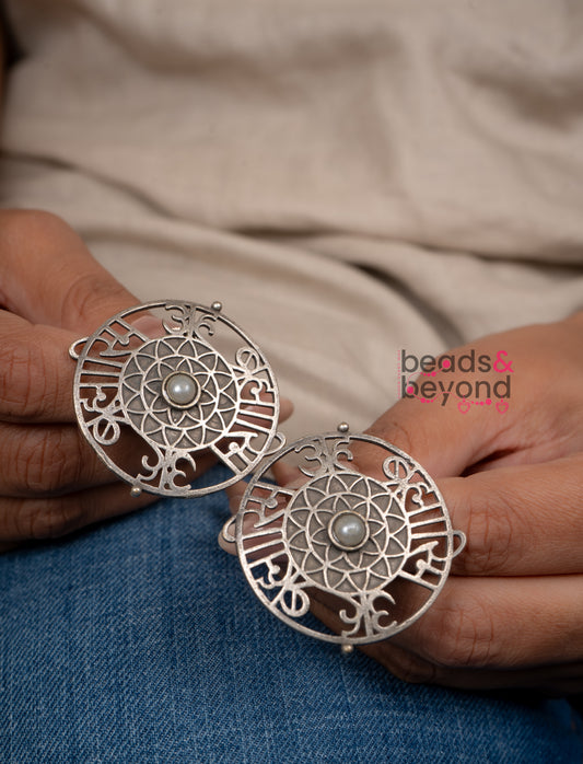 Jalesh Earring