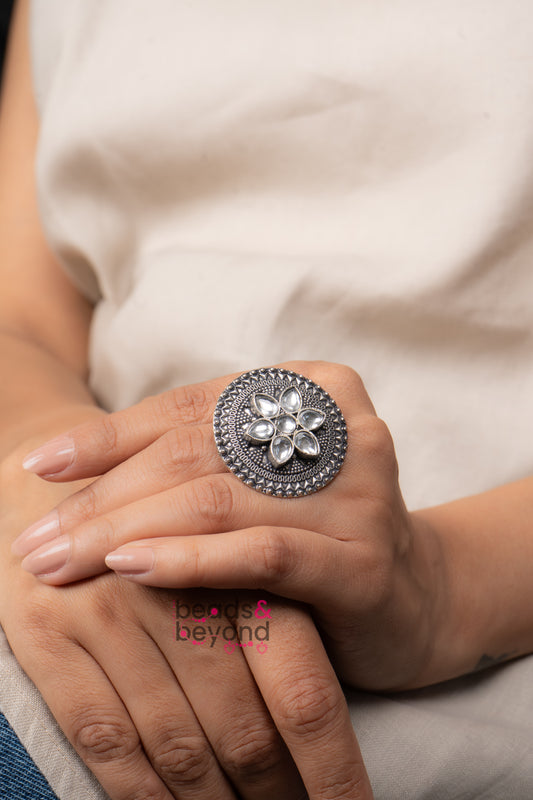 Mandeliya Ring