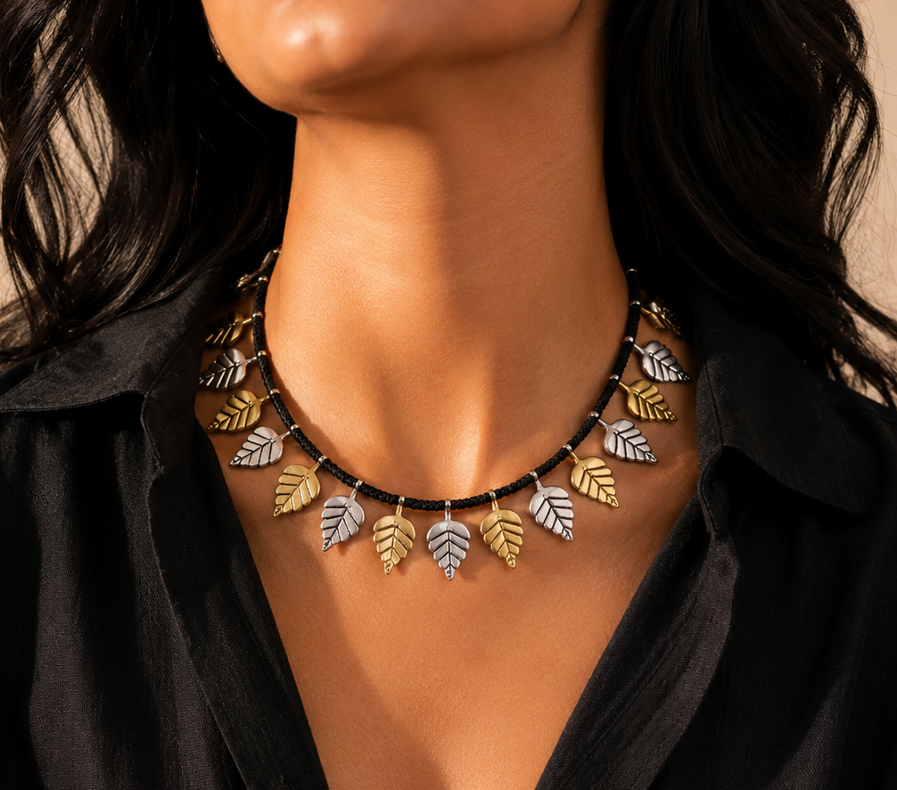 Patti Thread Necklace